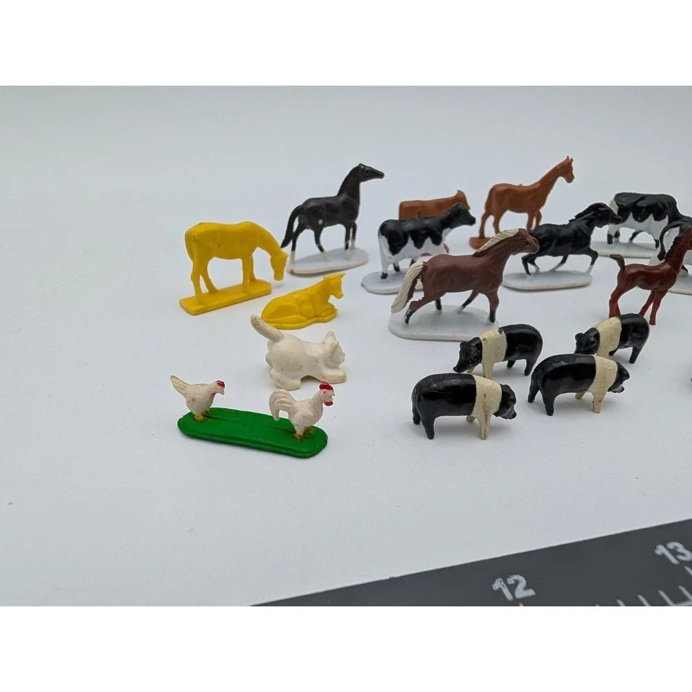 Micro Mini‎ Farm Animals Horse Cow Pig Chicken Lot